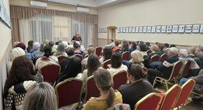 „Női szerepek a változó világban” előadás a Szikszó Közösségéért Alapítvány szervezésében